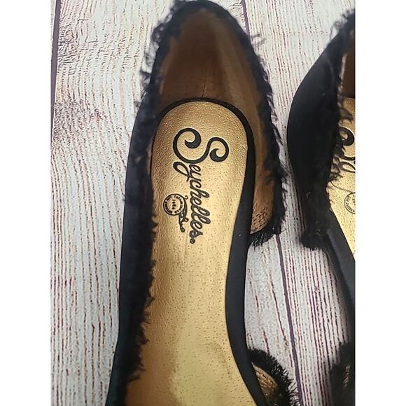 Seychelles Slip On Flats Women's Size 8.5 Black Satin Fringe Flaw - Picture 5 of 12